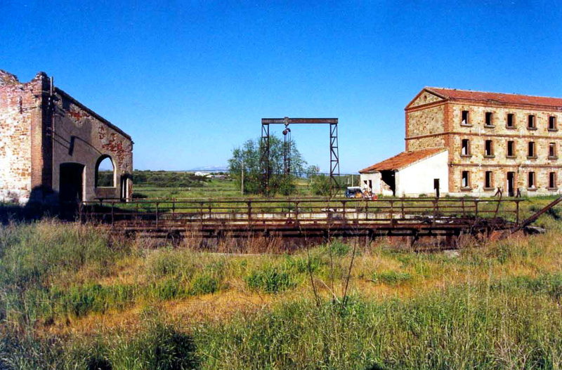 0991-N Astorga-San Andrés. Puente giratorio medio desmantelado. 20-05-2001..jpg
