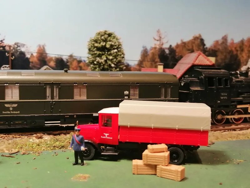 TREN POSTAL_05.jpg