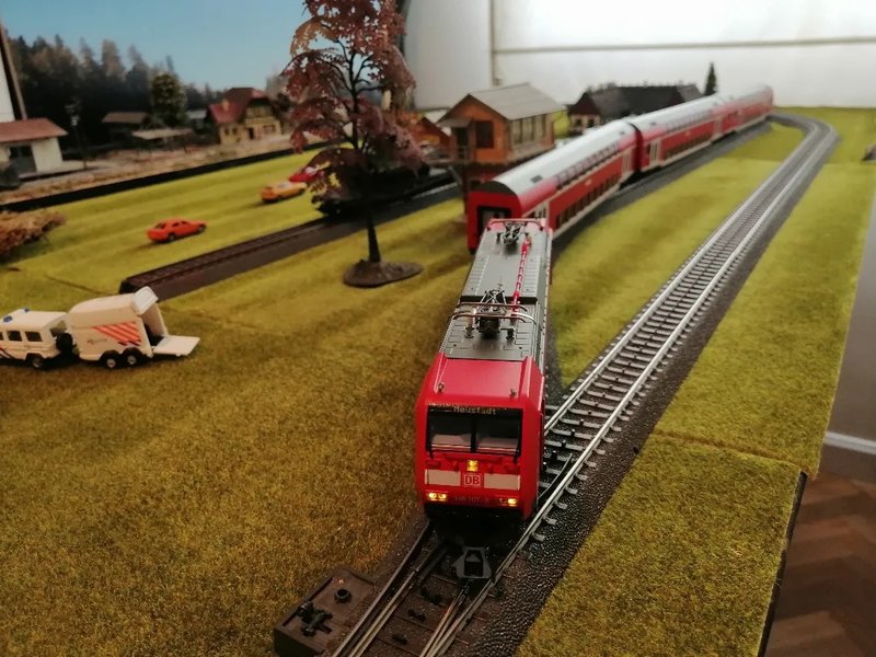 BR146_REGEXPRESS_01.jpg