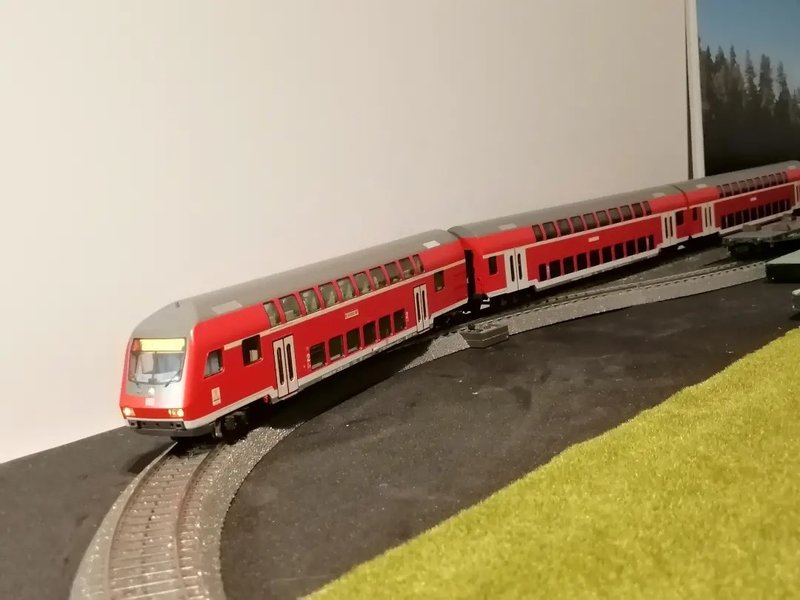 BR146_REGEXPRESS_03.jpg