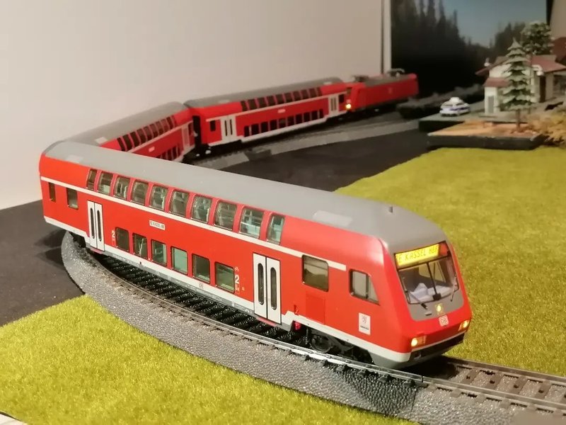 BR146_REGEXPRESS_04.jpg