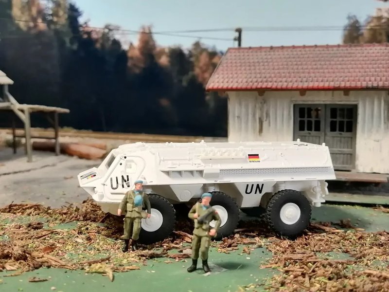 FUCKS_ONU_01.jpg