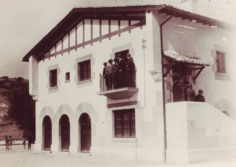 INAUGURACION TREN.jpg