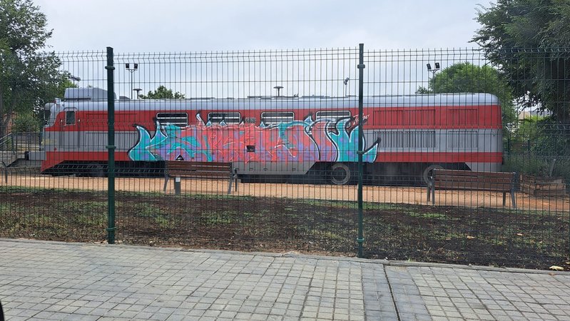 190143.jpg