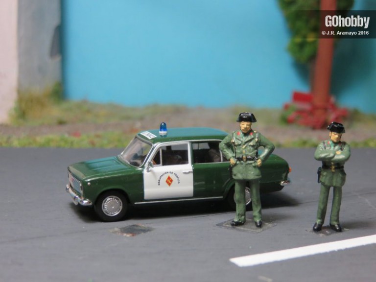 SEAT 124_GUARDIA CIVIL.jpg