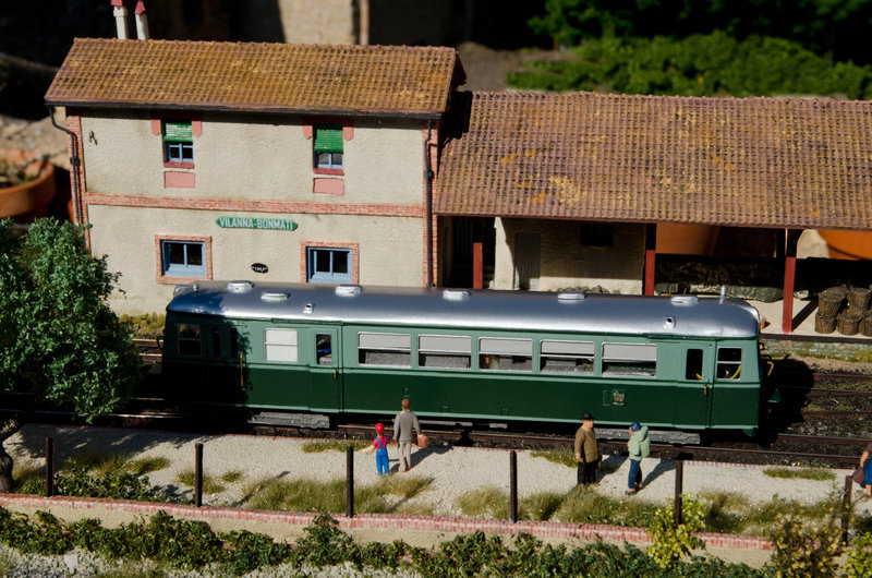 12f.jpg