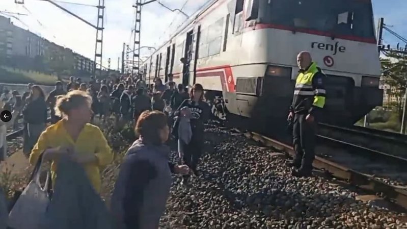 6764NULKPVHYNLVOVCCQSWISKM.jpg