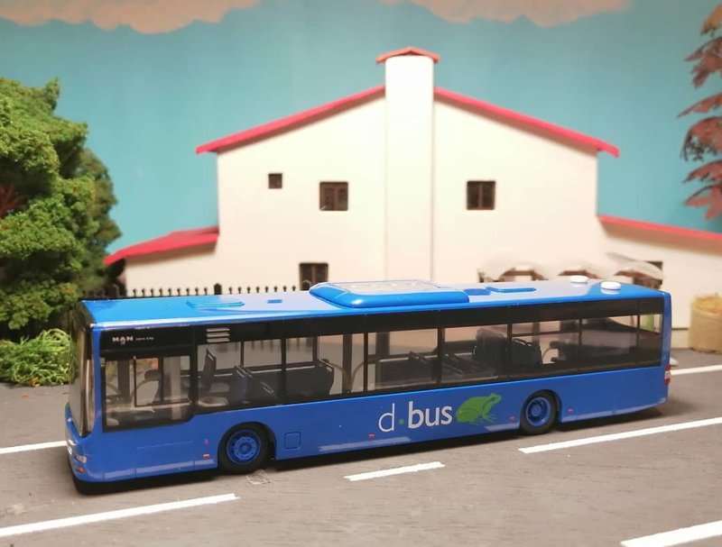 AUTOBUS_MAN_diesel_DBUS_1.jpg