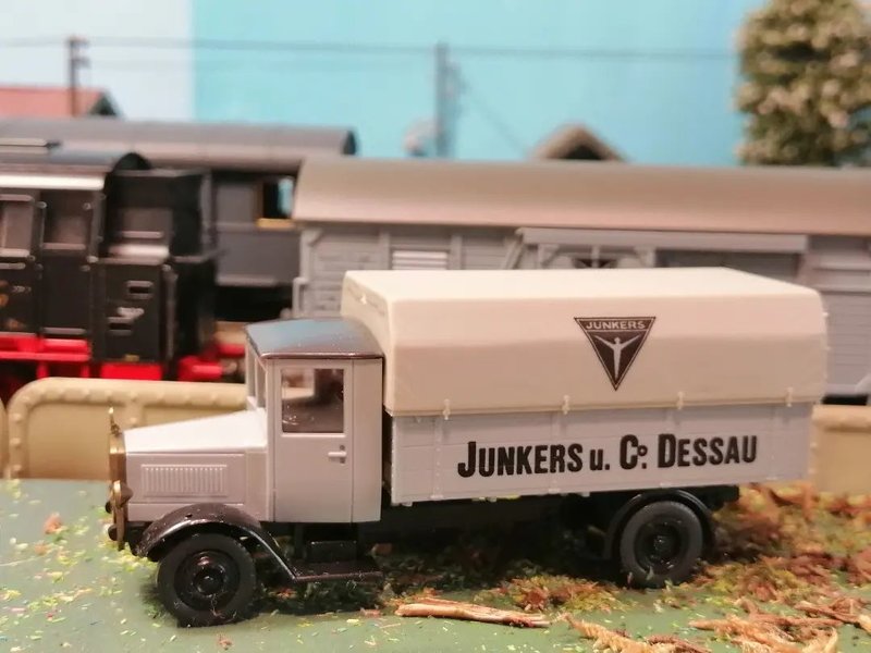 CAMION_JUNKERS_1.jpg