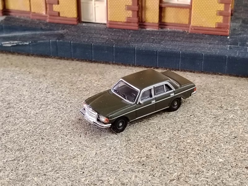 MB230E_5.jpg