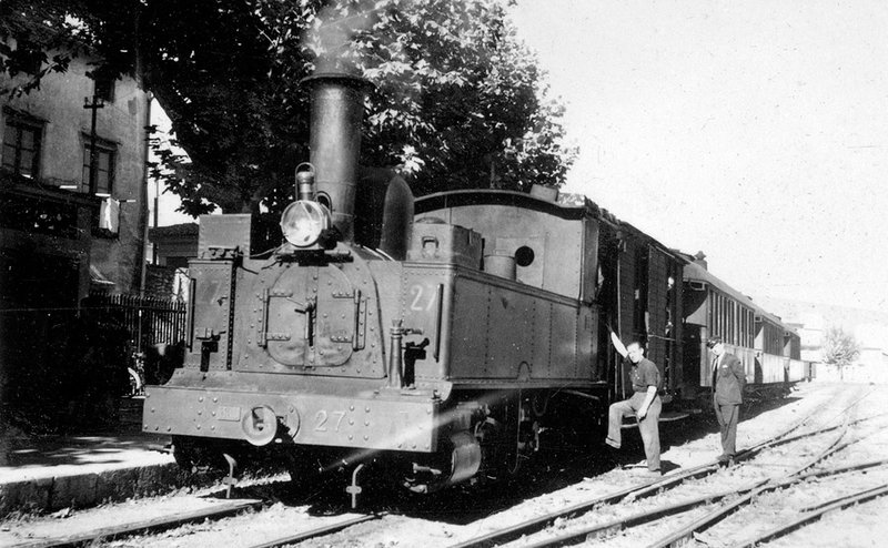 VVDenia-historia.jpg