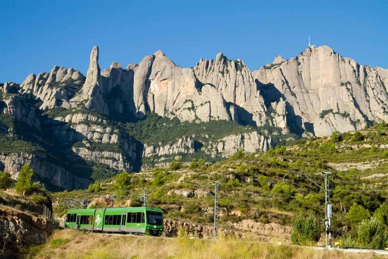 cremallera-montserrat-montana-1080x720.jpg