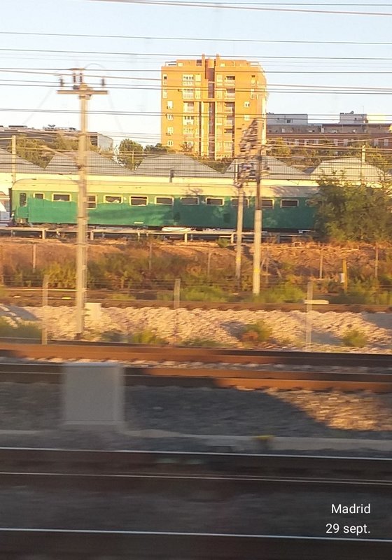 8000 1.jpg