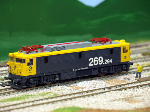 PB042188.JPG