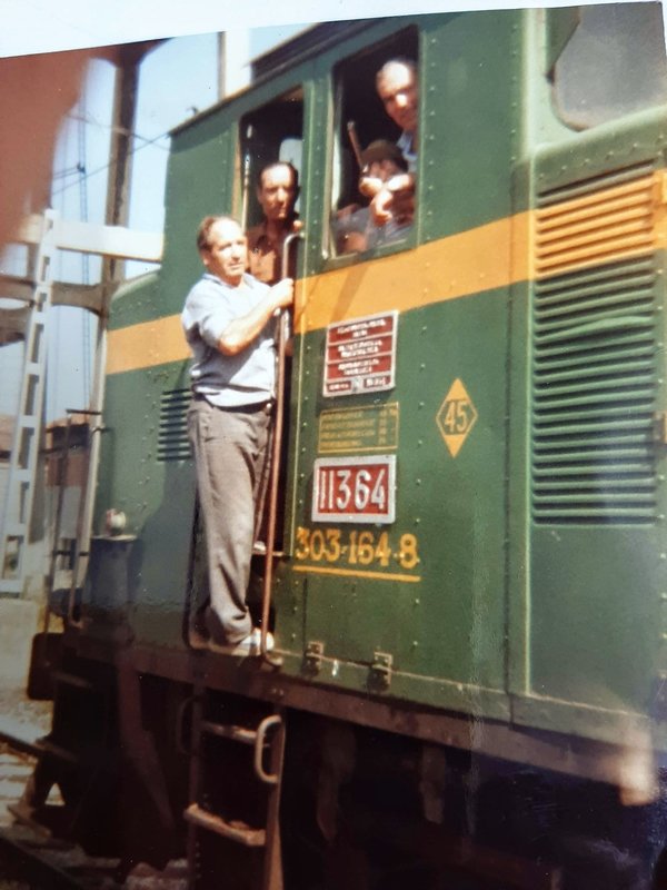 190151.jpg