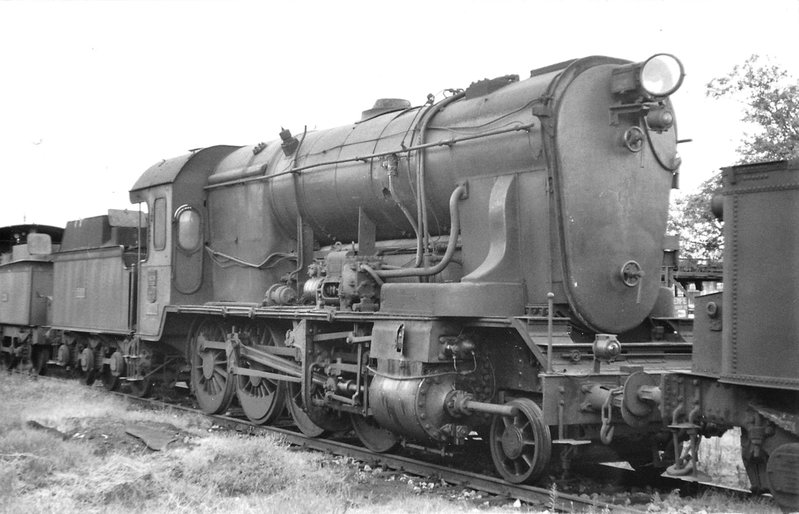 2438zamora66.jpg