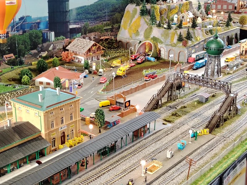 EXPOMTREN_06.jpg