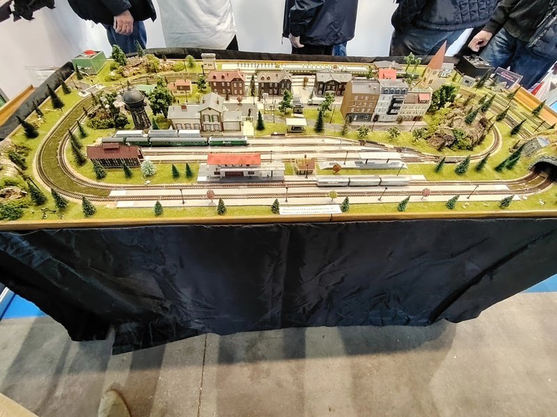 EXPOMTREN_09.jpg