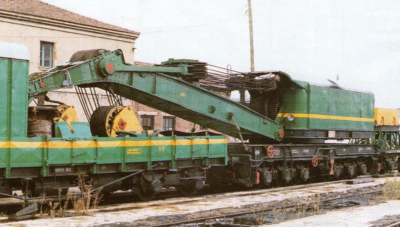 Grúa 7GM-801.jpg
