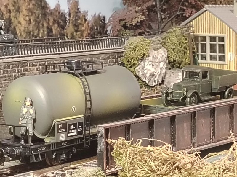 DIORAMA_LIMA_CAMU_03.jpg