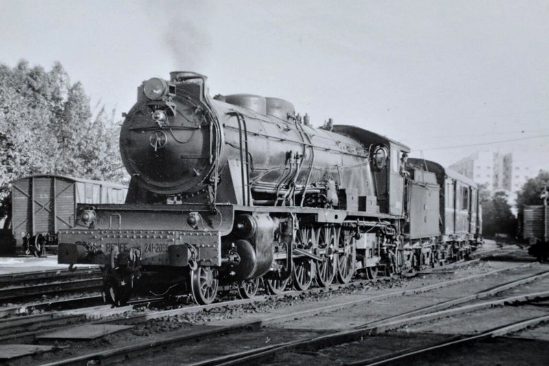 190198.jpg
