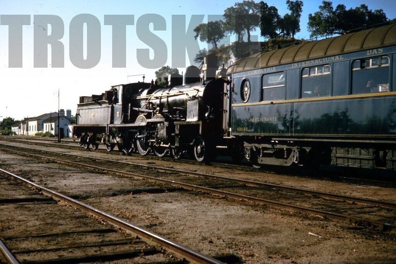 cp 381 en 1966 Torre das Vargens.jpg