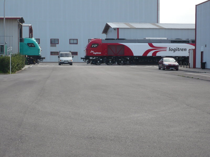 335 -028-7LOGITREN.jpg