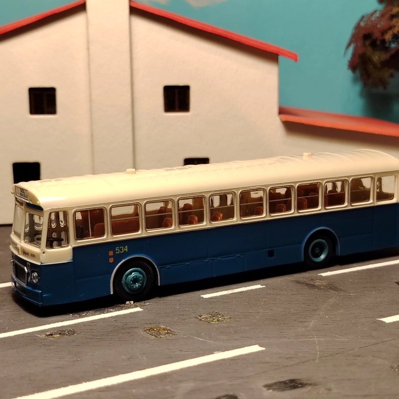 EMT_87004A_1.jpg