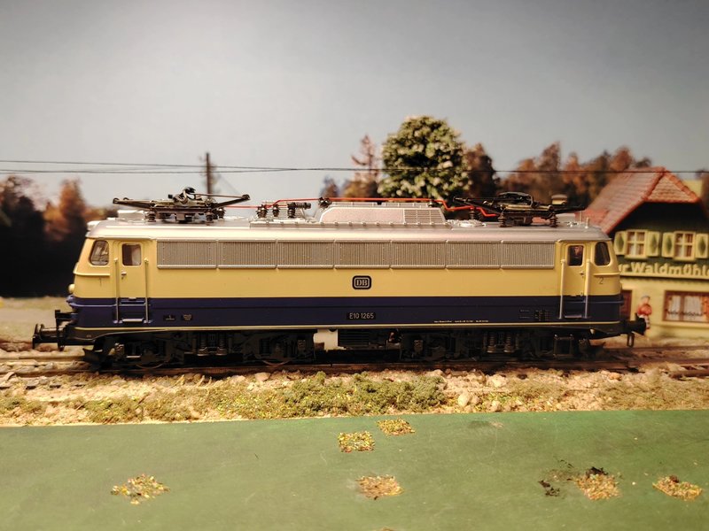 28503_1.jpg