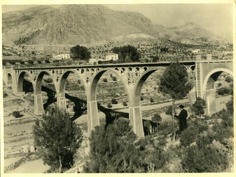 Puente sobre el Adaja c.jpg