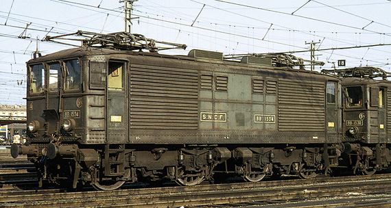 3704-3704D-3705 BB 1525.jpg