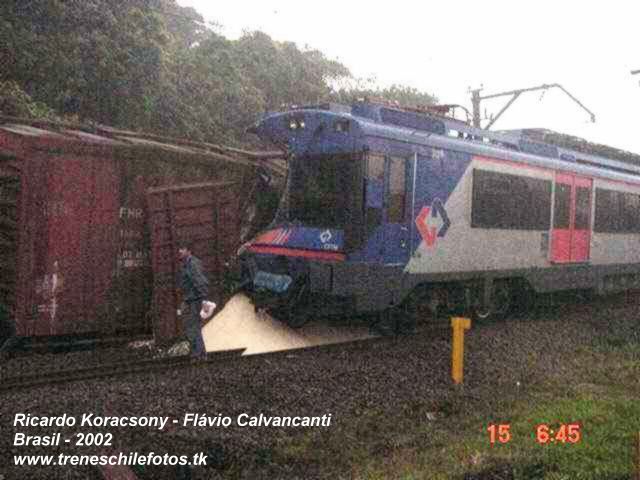 UT440Brasil-ChoqueConCarguero2002-01.jpg