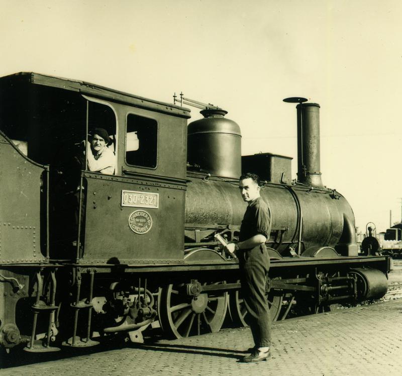 953.jpg
