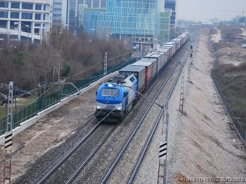 335.001 comsa.jpg