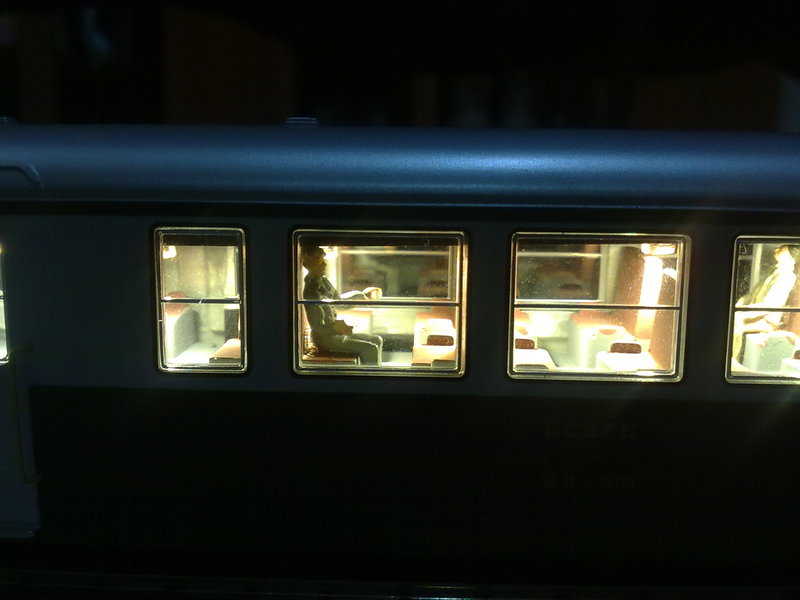 29042010125.jpg