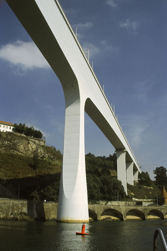 Puentes 2.jpg