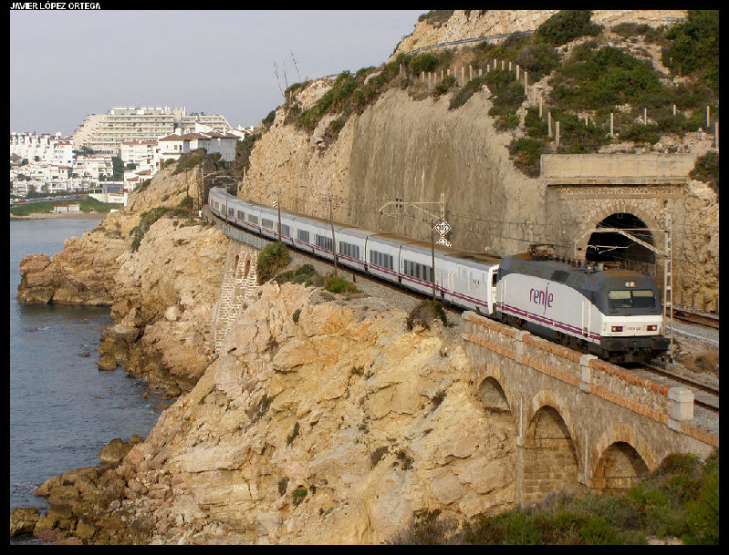 Talgo Altaria Renfe Operadora.jpg