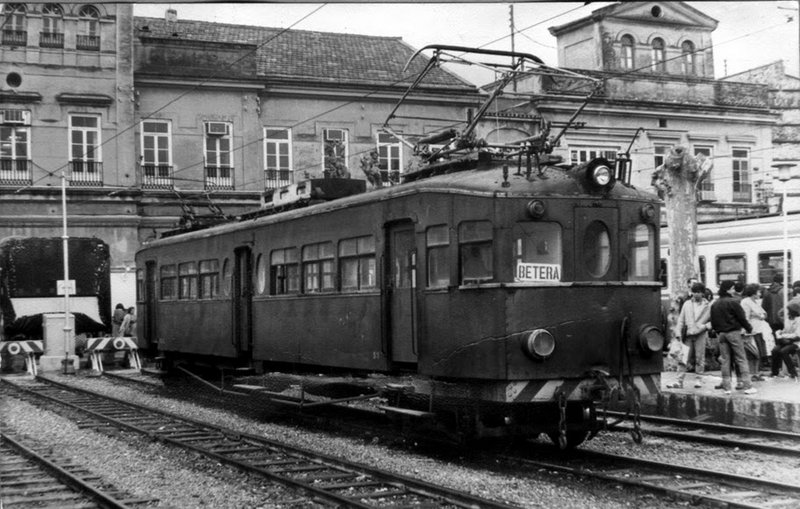 4587.JPG