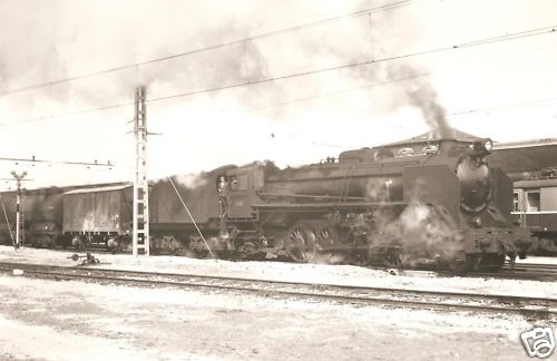 LARGER PHOTO SPAIN RENFE 241 Steam locomotive 1960s.jpg