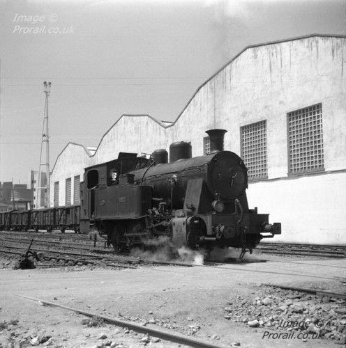 RENFE Spain 0-8-0T 040.0222 Sagunto '62.jpg