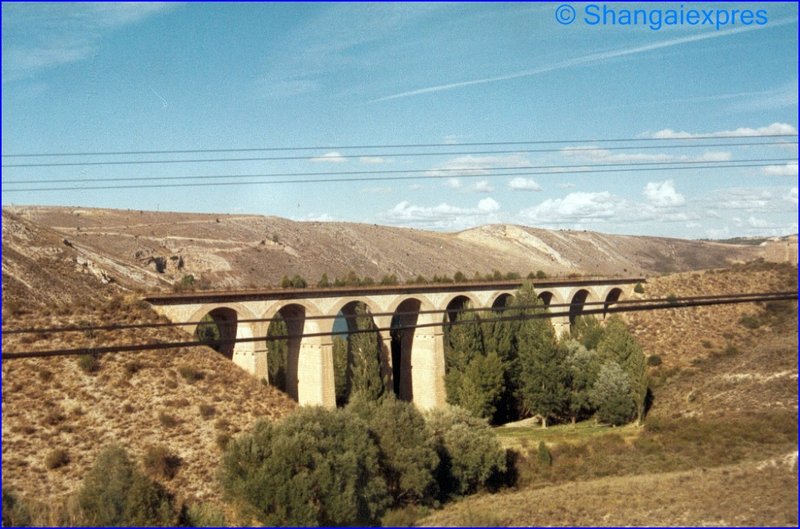 Viaducto sin identificar.jpg