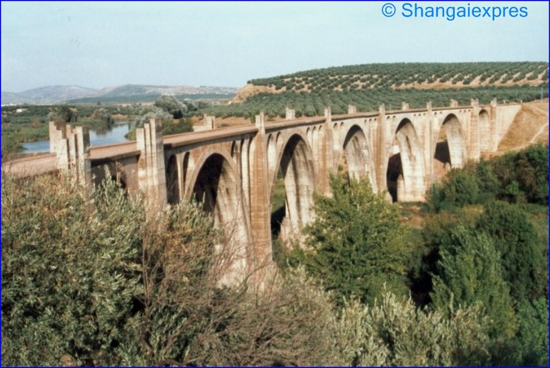 Viaducto de Los Barros.jpg