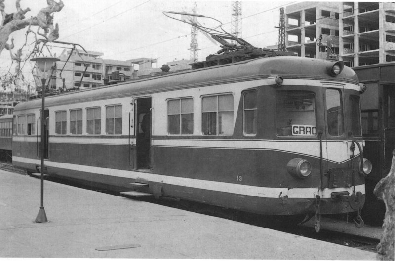 M013-08 valencia.jpg
