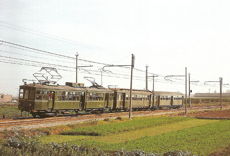 FEVE 6-3XX-112. Burjasot. Febrero de 1981..jpg