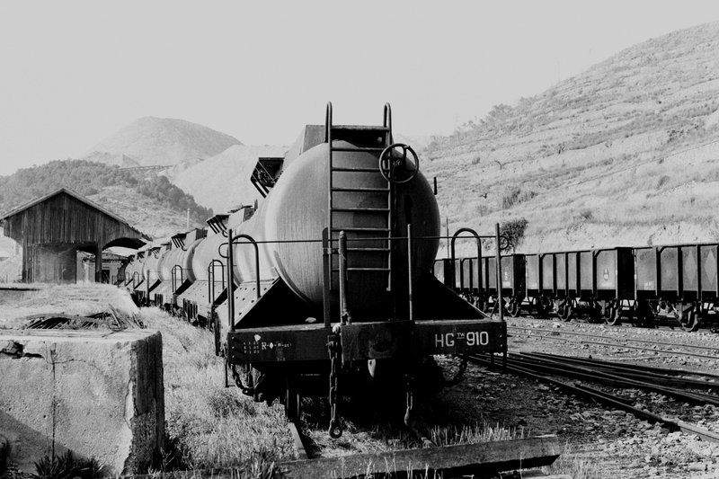AA002.jpg