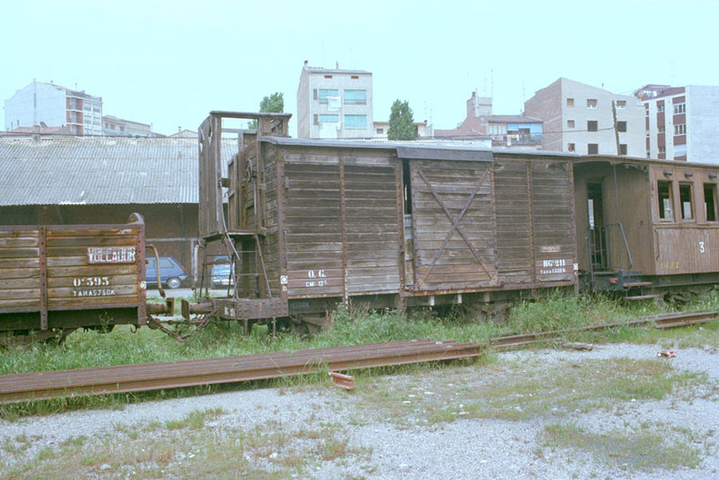 2308_71_Cat-HG211-1.jpg