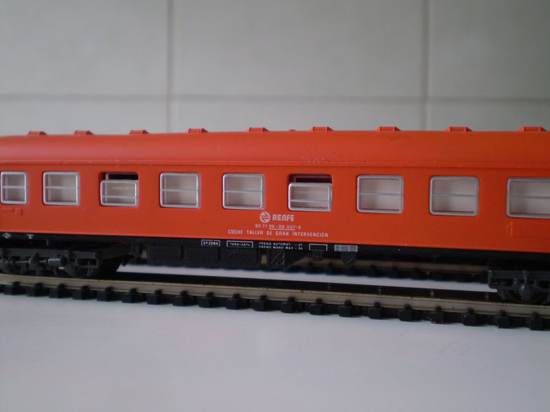 RENFE Equipos de gran intervención 5.JPG