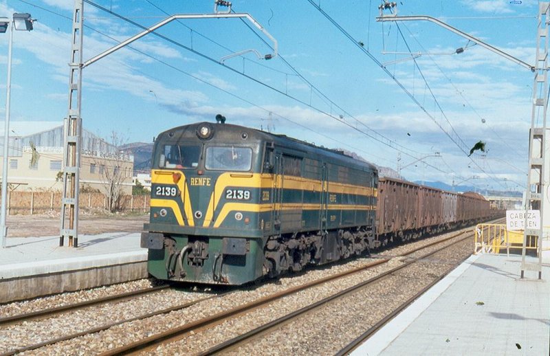321-039 siderúrgico vacío Sagunto-Valencia. El Puig, 12,41h. 12-01-1996..jpg