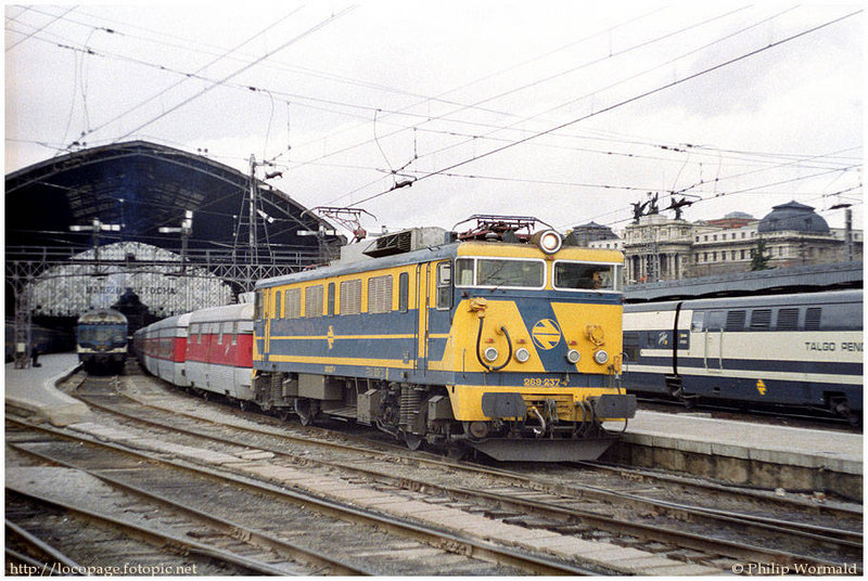 269-237 b.jpg