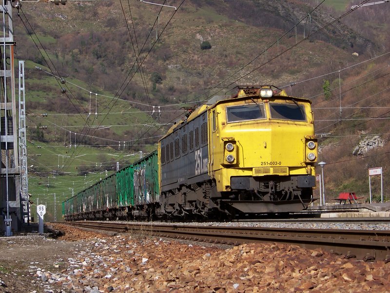 100E6048.JPG